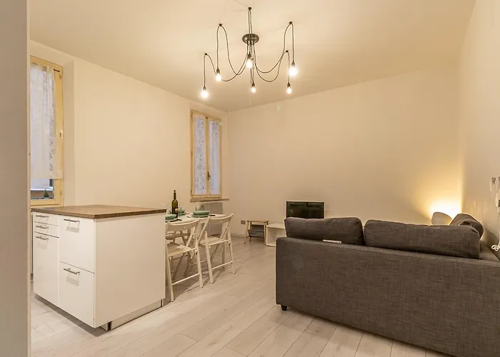 La Casa Del Vicolo 2 Letto, Wi-fi Aria Condizionata * 摩德纳